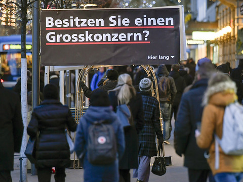 Les opposants à la RIE III lancent aussi leur campagne