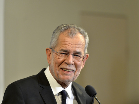 Alexander Van der Bellen remporte la présidentielle en Autriche