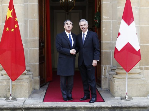 Didier Burkhalter rencontre son homologue chinois Wang Yi