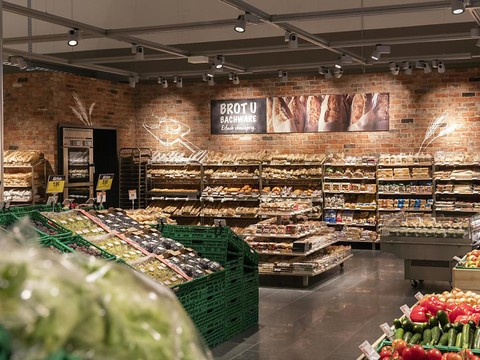 Coop lance un nouveau concept de magasin à l'ambiance de marché
