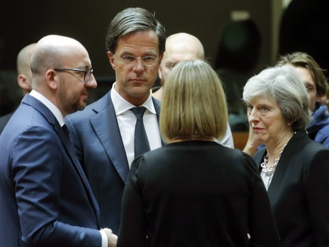 Syrie, Ukraine: l'Europe accentue la pression sur la Russie