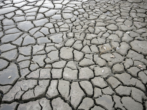 Evénements climatiques extrêmes accentués par le réchauffement