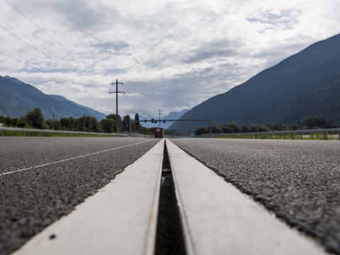 Plainte contre l'Etat du Valais