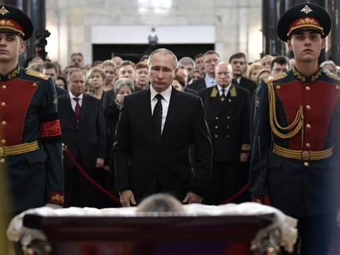 Dernier hommage à Moscou à l'ambassadeur tué à Ankara