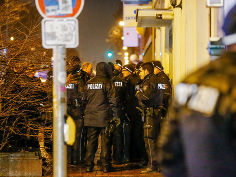 Deux frères soupçonnés de préparer un attentat arrêtés à Duisburg
