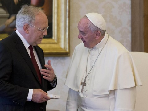 M. Schneider-Ammann 