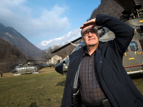 Guy Parmelin a survolé les feux de forêt dans le Val Mesolcina (GR)