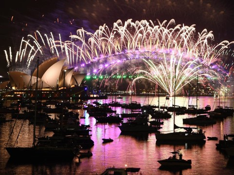 Nouvel An: Sydney rend hommage à Bowie et Prince