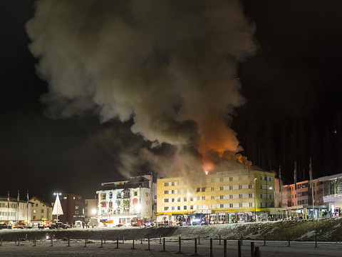 Série d'incendies en Suisse: deux morts et plusieurs blessés graves