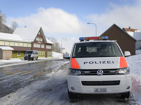 Un policier toujours dans un état critique après la fusillade en Appenzell