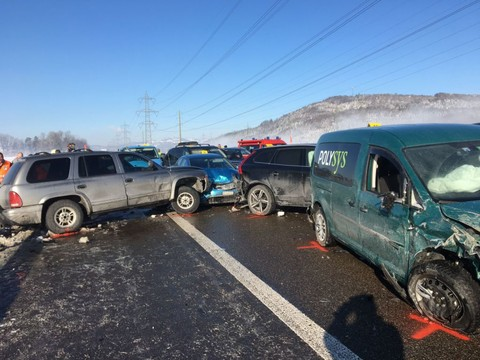 Carambolage géant sur l'A3: 17 blessés près de Bilten (GL)