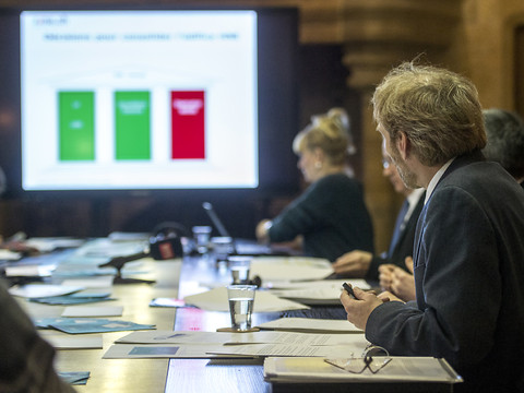Hôpitaux: le gouvernement neuchâtelois veut éviter une régression