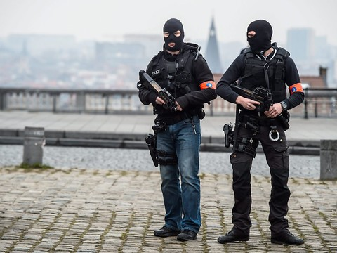 Belgique: deux nouvelles inculpations liées aux attentats de Paris