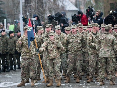 L'arrivée de 3500 soldats américains saluée en Pologne
