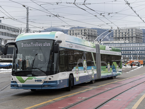 Zurich teste un trolleybus à batterie électrique en première suisse