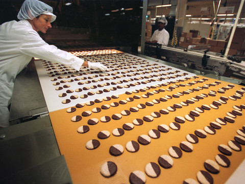 Les dispositions pour remplacer la loi chocolatière divisent