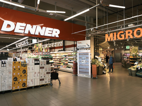 Denner célèbre en 2017 ses cinquante ans d'activité de discounter