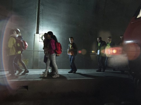 Un Eurocity coincé dans le Lötschberg avec 350 passagers