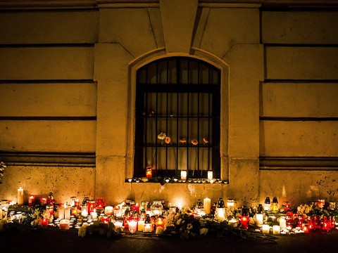 Accident de bus en Italie, au moins 16 morts