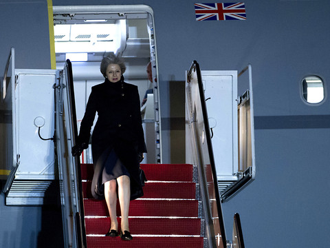 M. Trump reçoit Mme May pour esquisser les relations post-Brexit