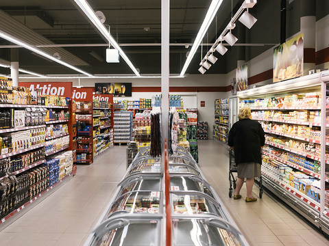 La Suisse demeure le pays le plus cher