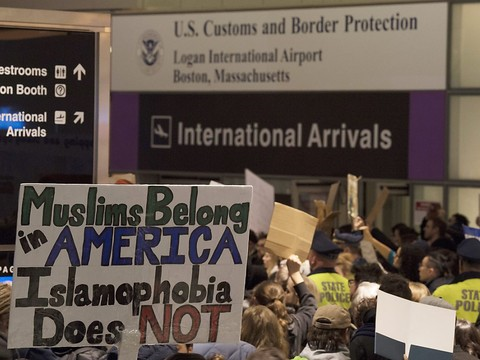 Nouvelles oppositions de juges au décret anti-musulmans de Trump