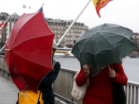 Une tempête passagère a ébouriffé la Suisse