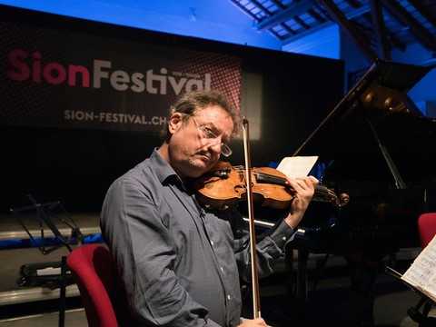 Violon volé: Pavel Vernikov retrouve une âme