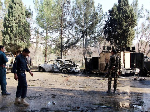 Un attentat-suicide fait au moins sept morts en Afghanistan
