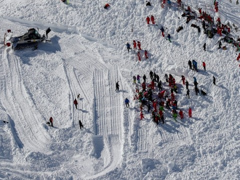 France: avalanche meurtrière à Tignes: quatre morts