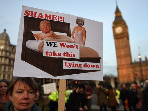 Manifestation à Londres contre le projet de visite d'Etat de Trump