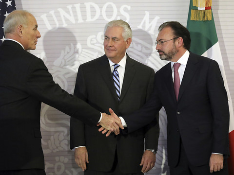 Rex Tillerson en visite au Mexique dans un contexte de tension