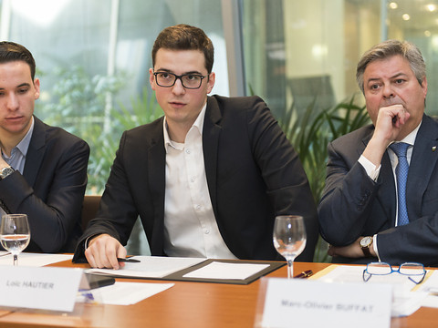 Initiative pour faire baisser les impôts de la classe moyenne