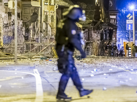Violences contre les fonctionnaires: pas de durcissement demandé