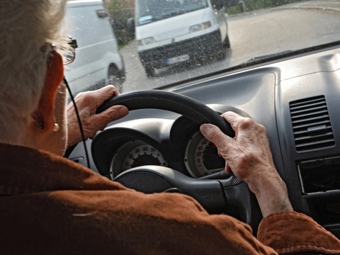 Le nombre de retraits de permis des retraités a augmenté de 21,5%