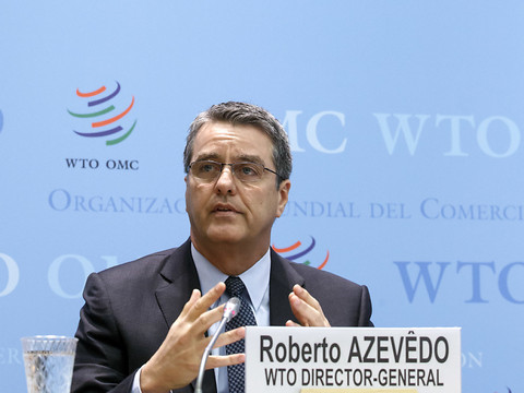 Roberto Azevedo reconduit à la tête de l'OMC pour quatre ans