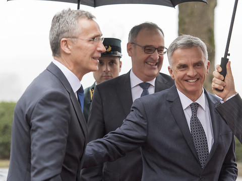 La Suisse et l'OTAN discutent de la sécurité en Europe