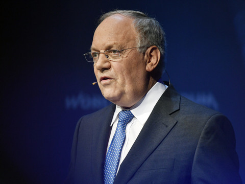 Schneider-Ammann évoque la digitalisation de l’agriculture à Paris