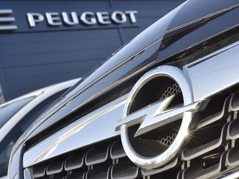 PSA acquiert la filiale automobile européenne de General Motors