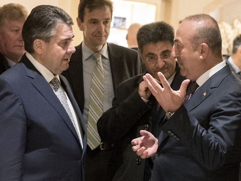 Berlin et Ankara tentent de recoller les pots cassés