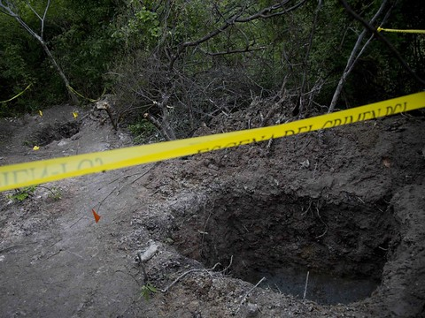 Plus de 240 cadavres découverts dans des fosses dans le Veracruz