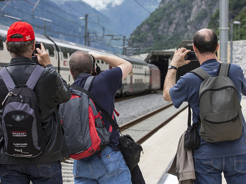 Hausse nette des voyageurs passant par le tunnel de base du Gothard