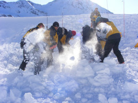 Moins d'accidents mortels en montagne en Suisse en 2016