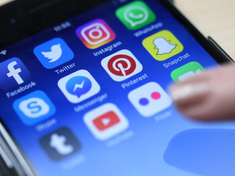 Twitter a suspendu 377'000 comptes faisant l'apologie du terrorisme