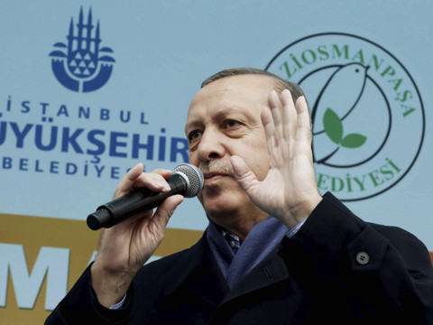 Erdogan critique la Suisse dans un discours en Turquie