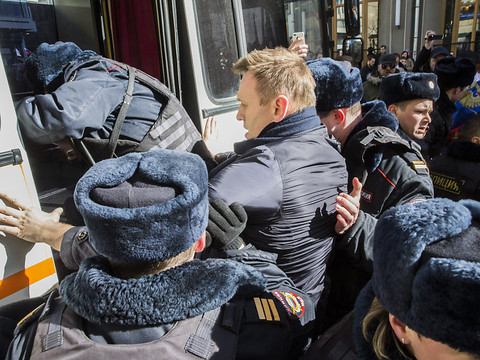 Des milliers de Russes mobilisés contre le Kremlin