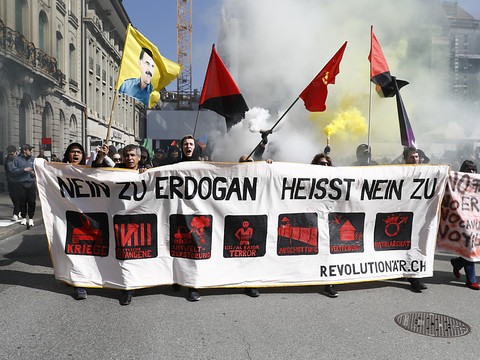 Manifestation anti-Erdogan à Berne: la justice turque ouvre une procédure