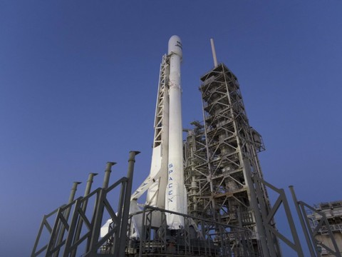 Lancement de la première fusée de SpaceX avec un étage recyclé