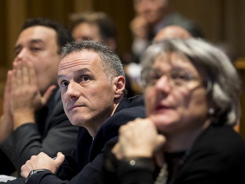 La PLR Isabelle Weber pointe au 6e rang, l'UDC décroche