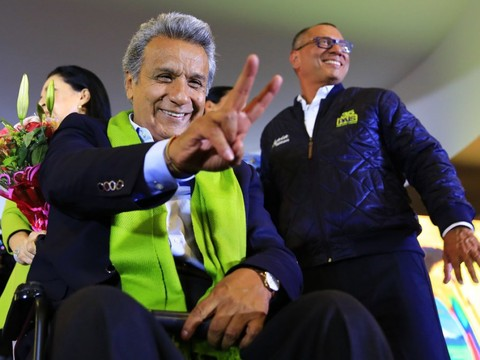 Equateur: léger avantage au candidat socialiste Moreno